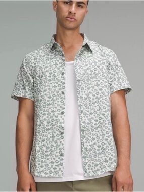 Lululemon Airing Easy Short Sleeve Button Down Shirt